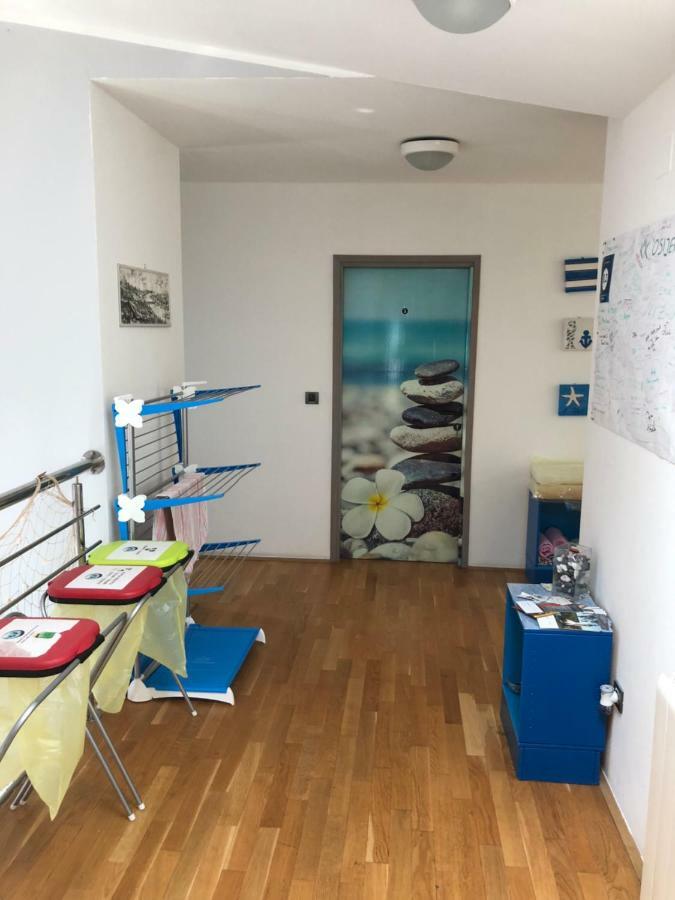 Hostel Ceska Beseda Риека Экстерьер фото